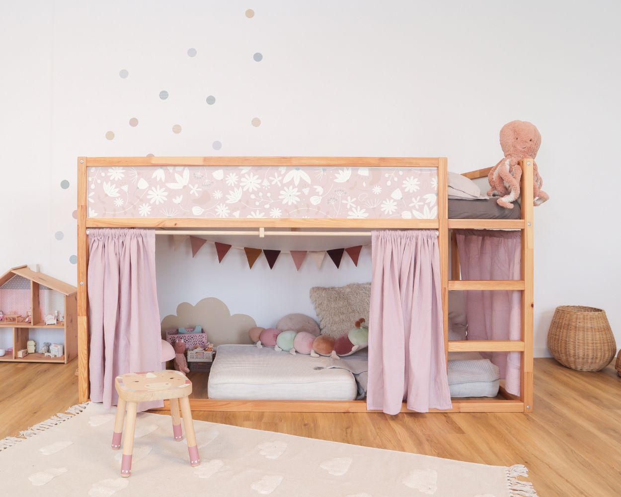 IKEA KURA rosa dekoriert IKEA KURA rosa dekoriert