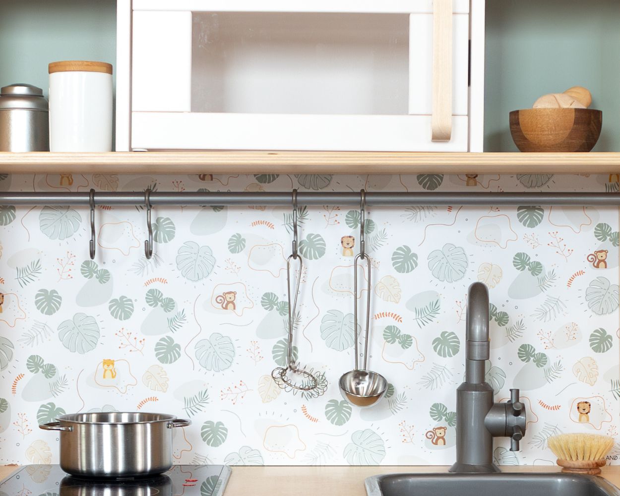 Klebefolie für IKEA DUKTIG Kinderkueche in Safari und Dschungel Optik Klebefolie für IKEA DUKTIG Kinderkueche in Safari und Dschungel Optik