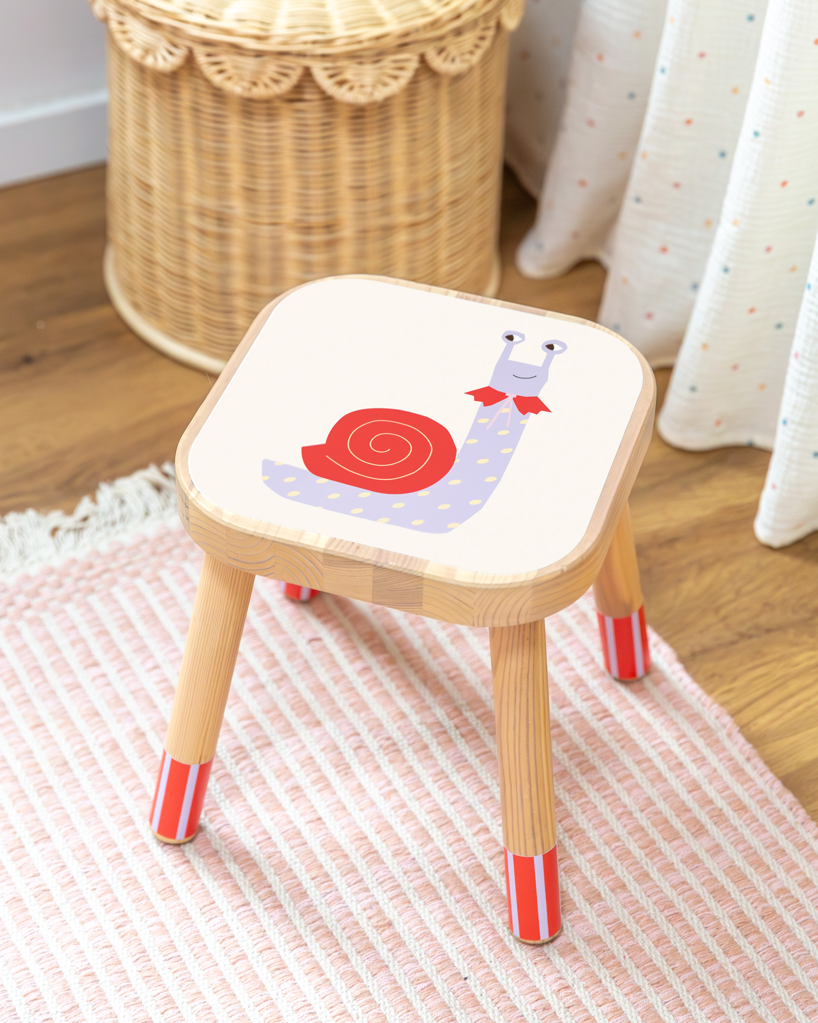 klebefolie ikea flisat kinderhocker lille vruende schnecke 0