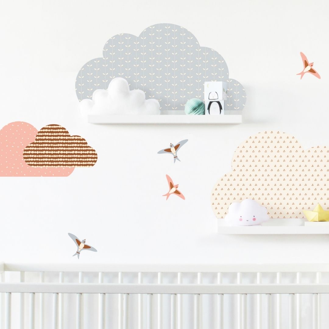 Wolken Wandsticker im Babyzimmer