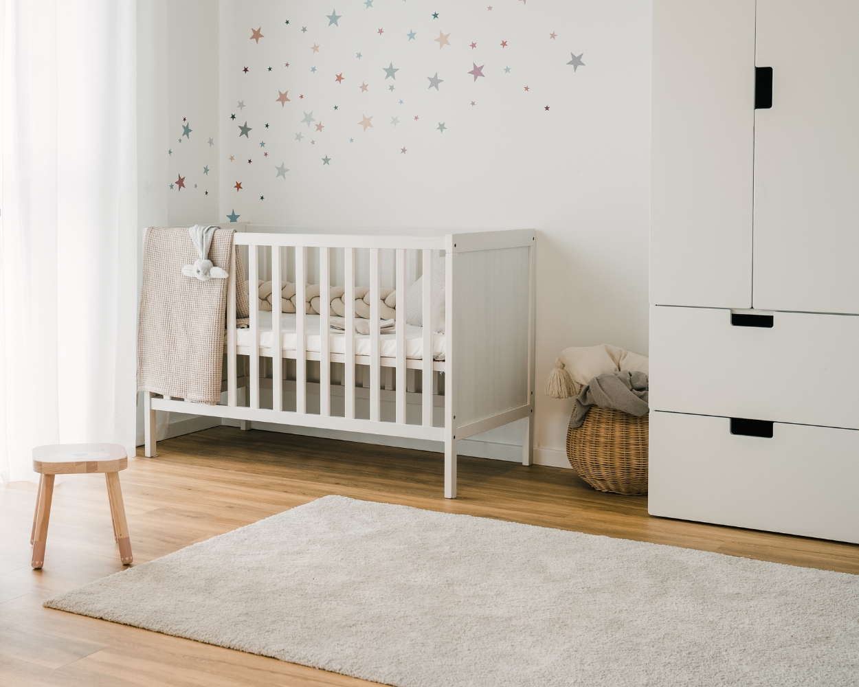 Kuscheliger Teppich im Babyzimmer Kuscheliger Teppich im Babyzimmer