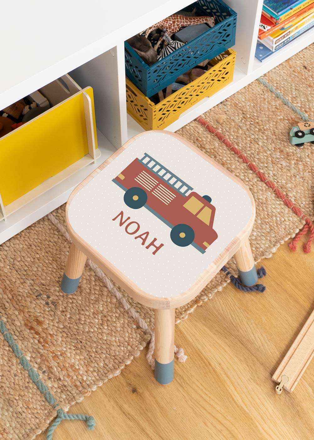 Feuerwehr Klebefolie für Ikea Flisat Kinderhocker Feuerwehr Klebefolie für Ikea Flisat Kinderhocker personalisierbar