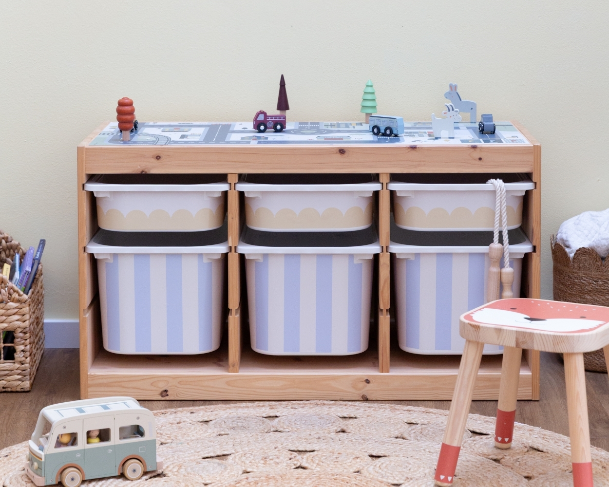 Kinderaufbewahrung, Aufbewahrungsboxen, Holzkommode, Spielzimmer, Sortierkisten