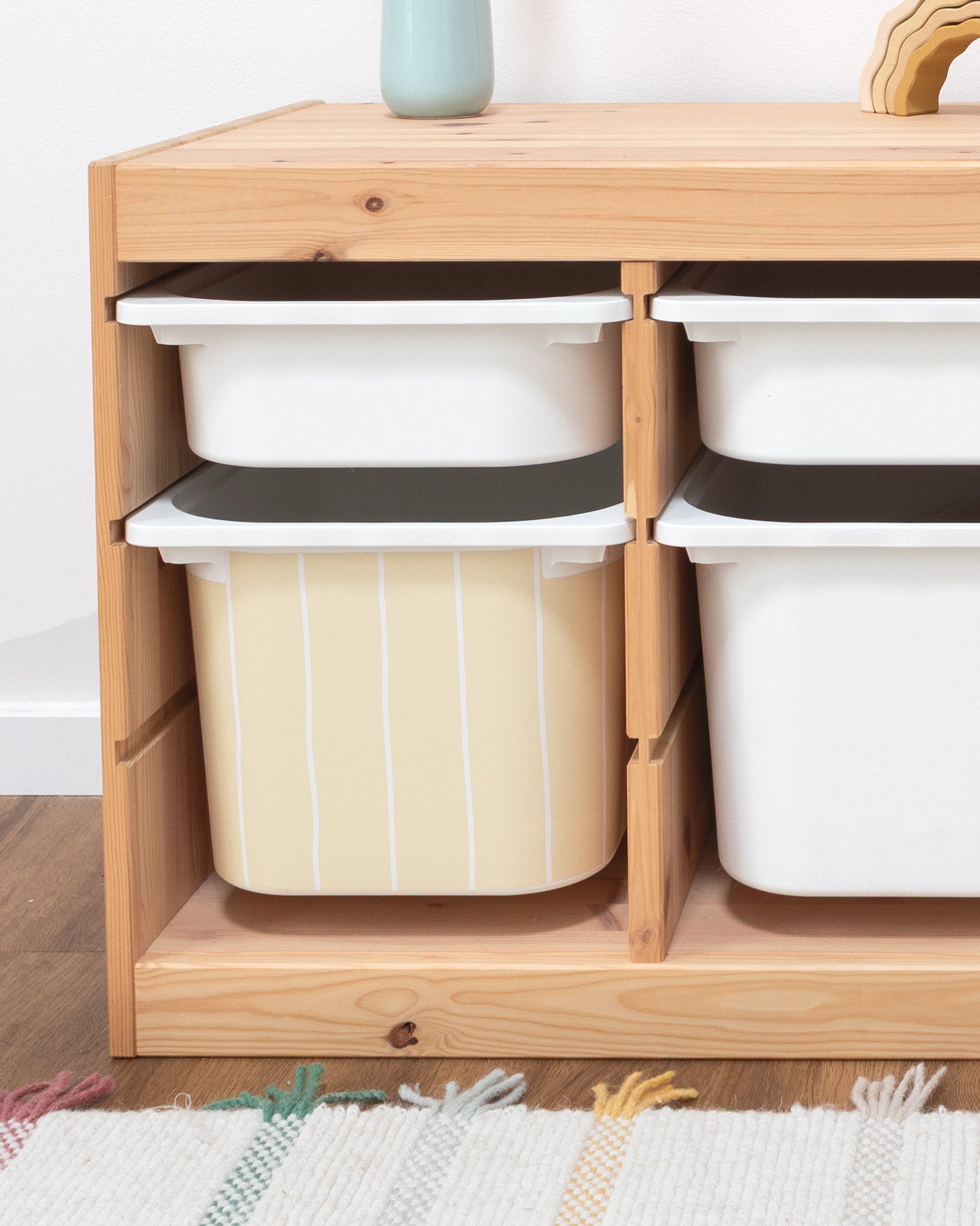 klebefolie ikea trofast box mittel kopfseite linie buttergelb 2