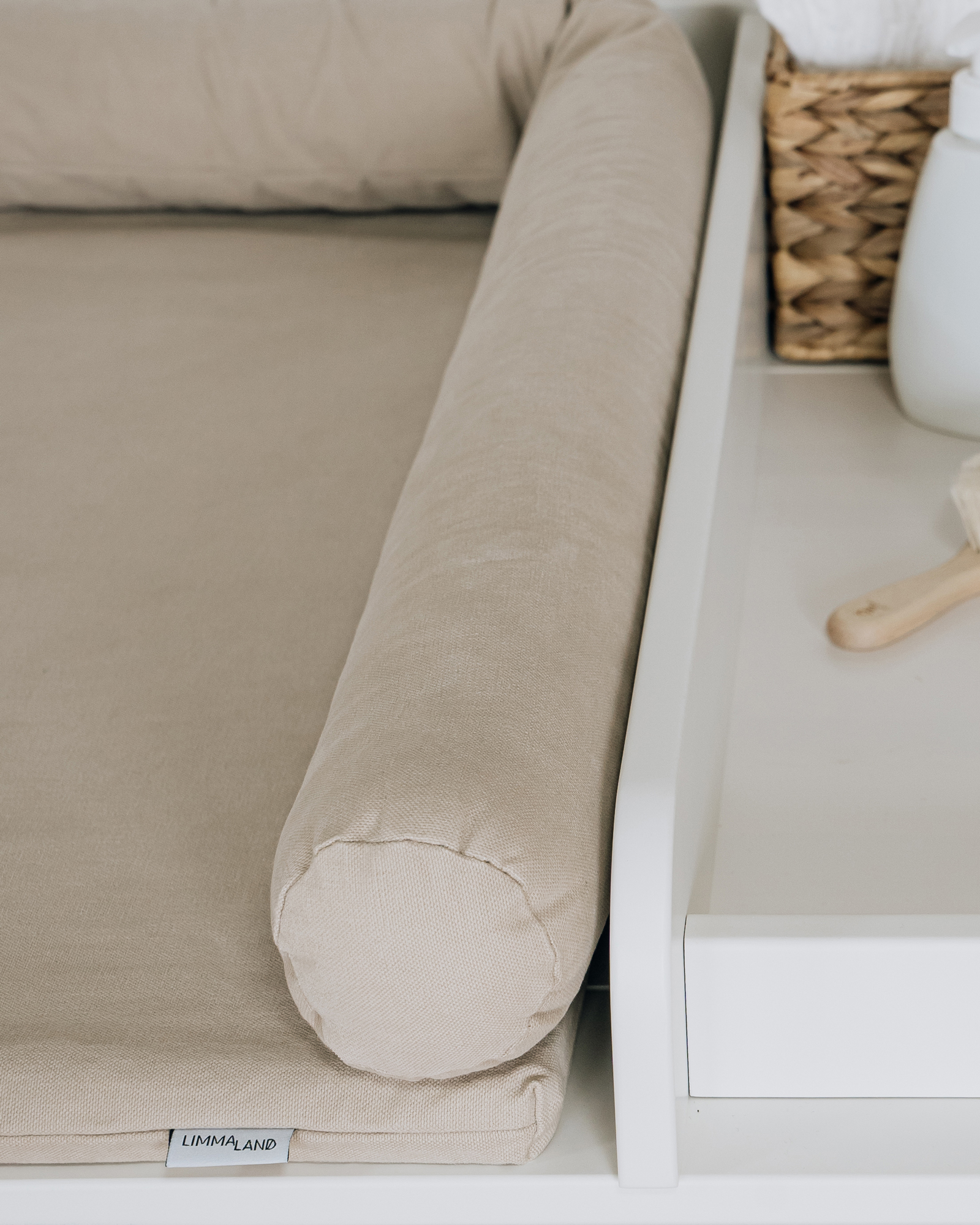 wickelkommode ikea hemnes auflage schlange beige 2 wickelkommode ikea hemnes auflage schlange beige 2