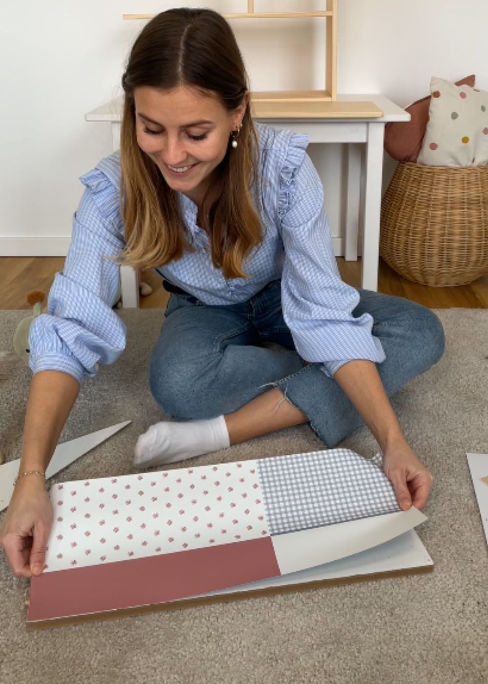 Folie IKEA Puppenhaus aufkleben Folie IKEA Puppenhaus aufkleben