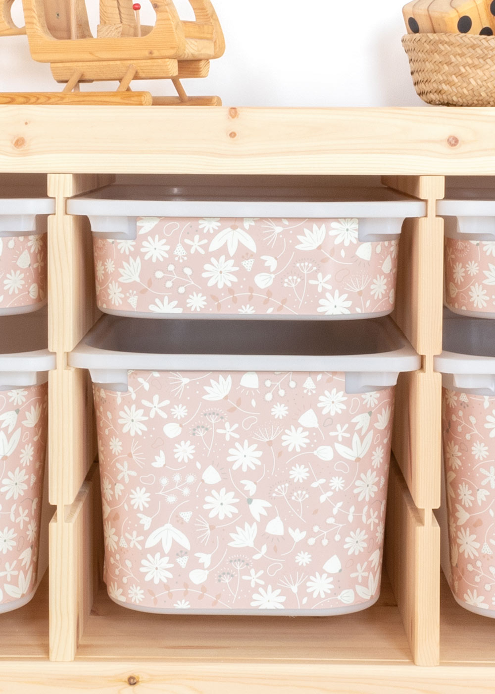 stickerset ikea trofast box klein blumig blush 1 stickerset ikea trofast box klein blumig blush 1