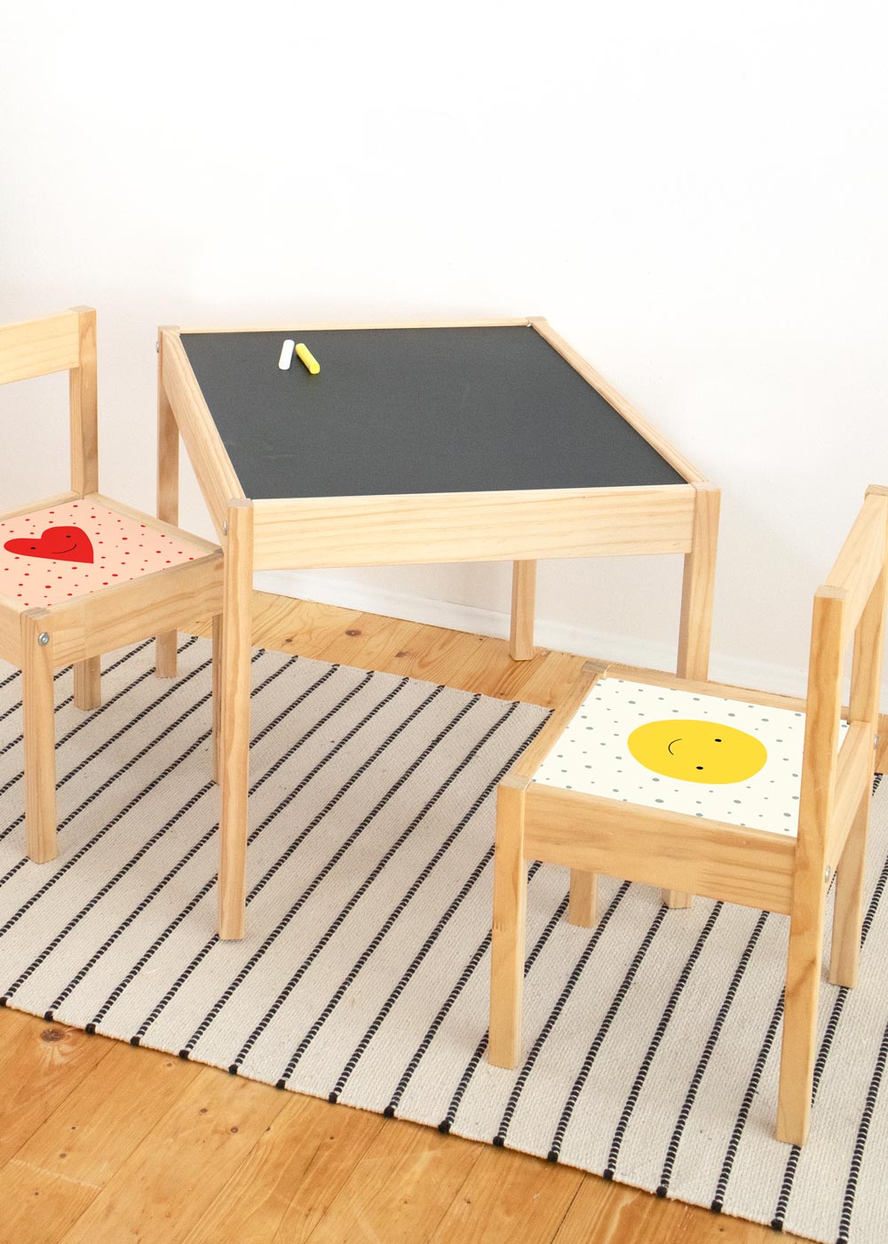 klebefolie ikea laett kinderstuhl glyklig smiley 2