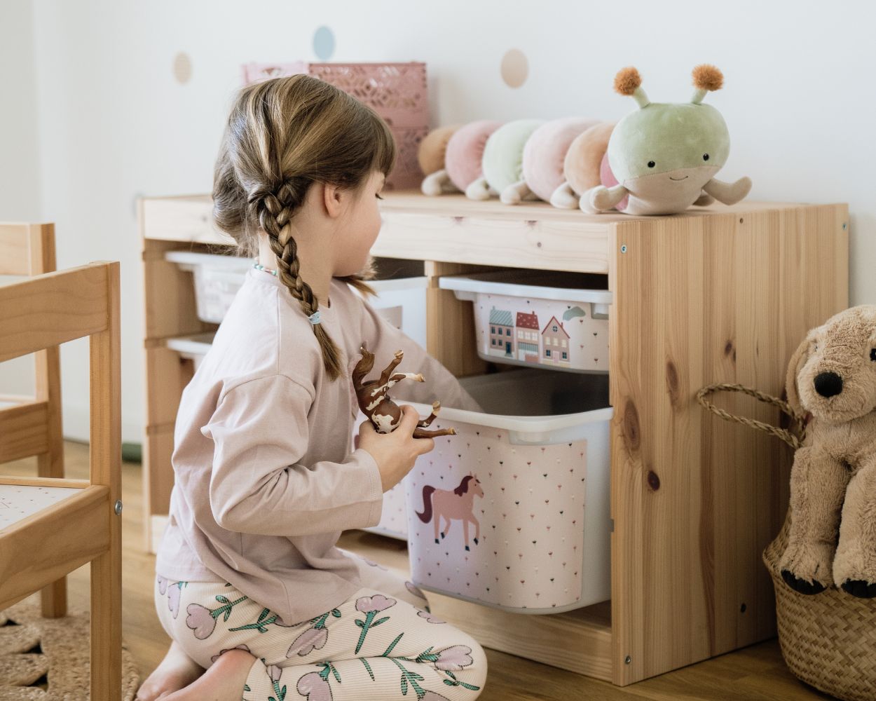 Möbel und Regale für das Kinderzimmer entdecken Regale fürs Kinderzimmer